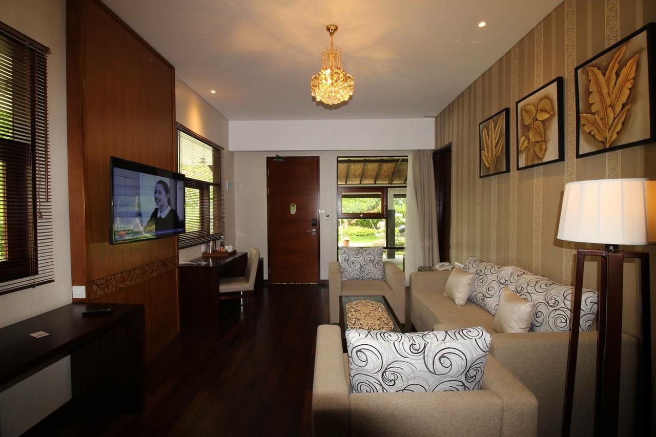 Rumah Kito Jambi Esterno foto